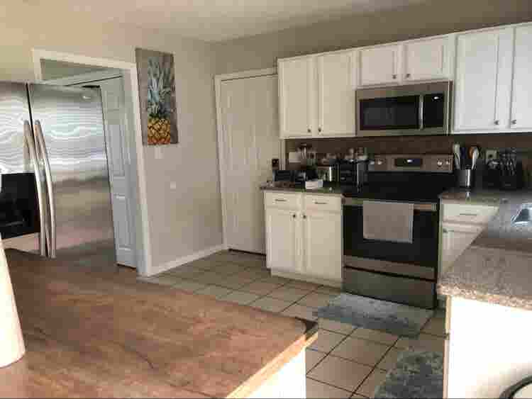 Furnished Master Suite Room