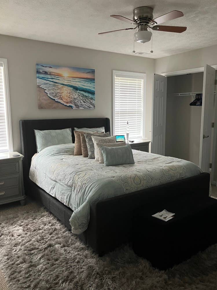 Furnished Master Suite Room