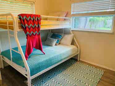 Pet-Friendly Room for Rent
