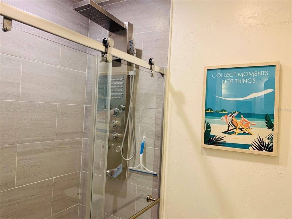 Pet-Friendly Room for Rent
