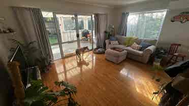 FLATMATE WANTED