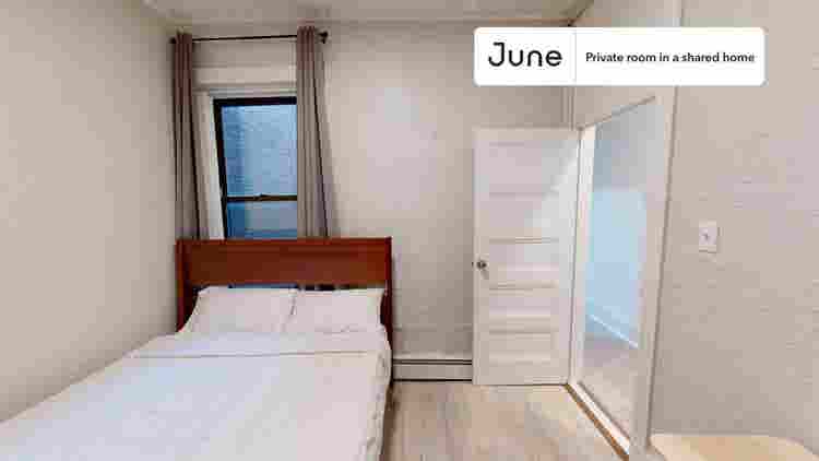 4 BR in Boston