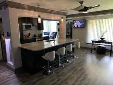 Fully Furnished Rooms Available