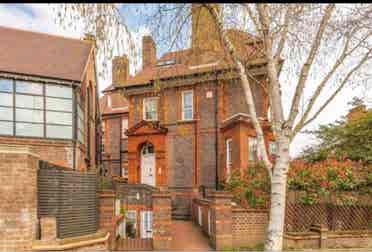 Hampstead 2Bed Flat | En-Suite Bath