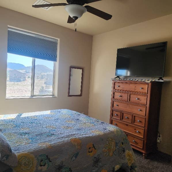 Female Roommate Wanted