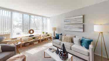 Private/Shared living room LM