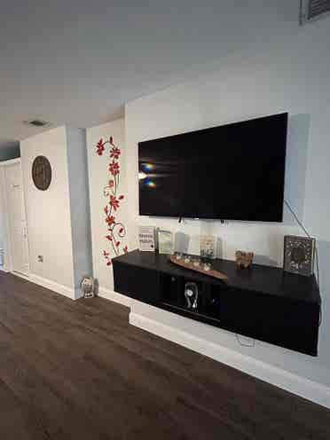 Quiet Peaceful Cozy Condo