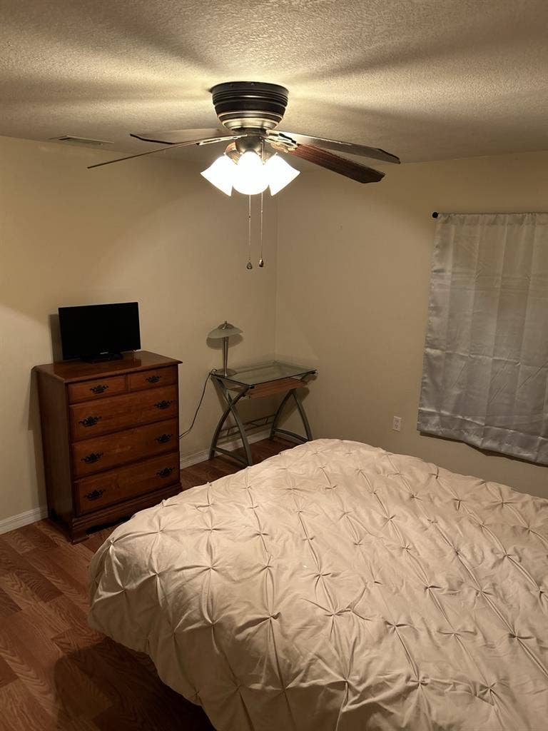 Quiet Peaceful Cozy Condo