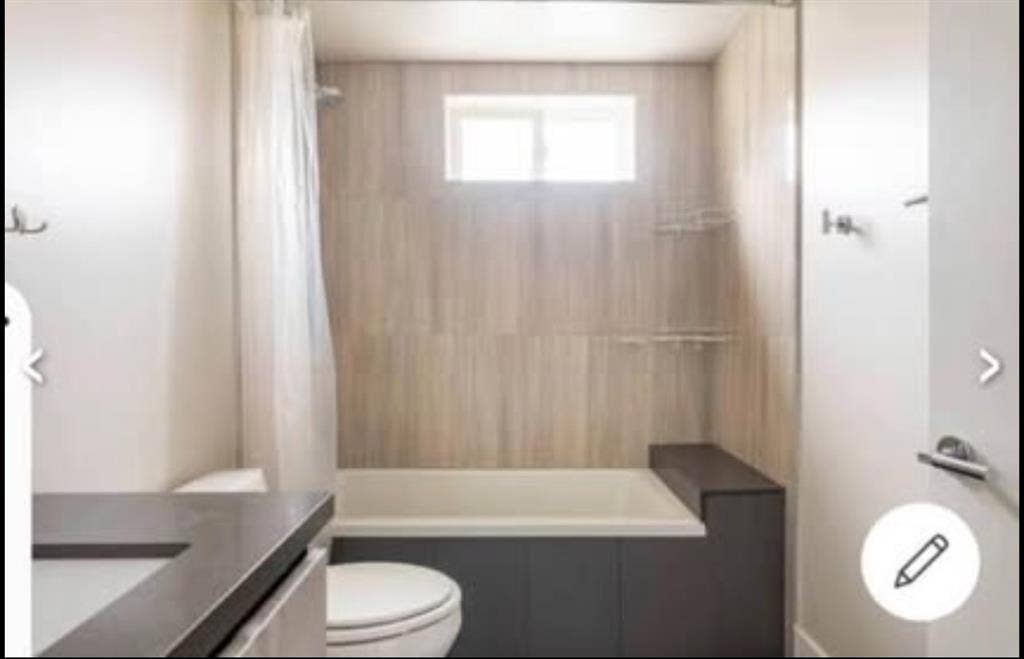 2 Private Rooms in Ktown !!!