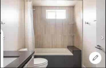 2 Private Rooms in Ktown !!!