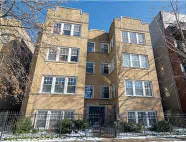 Logan Square 1BD with private bath