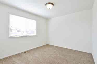 Private Room For Rent-West Greeley
