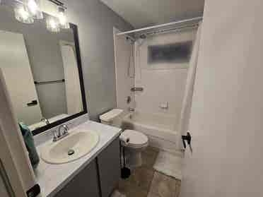 Rooms For rent in Riverview