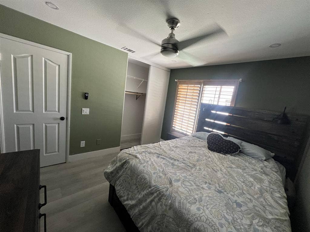 Bedroom for rent in beautiful home