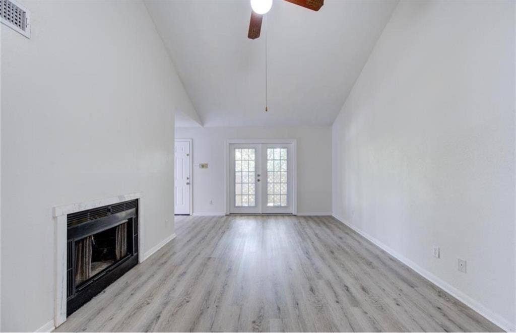 Modern BA Condo, PrimeLocation