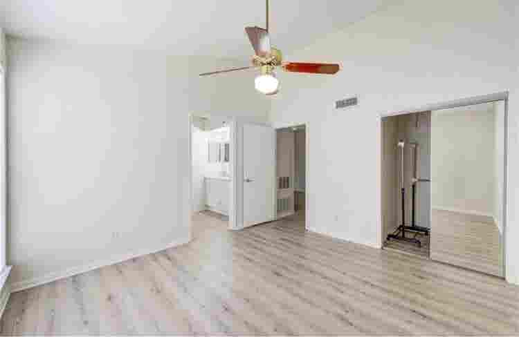 Modern BA Condo, PrimeLocation