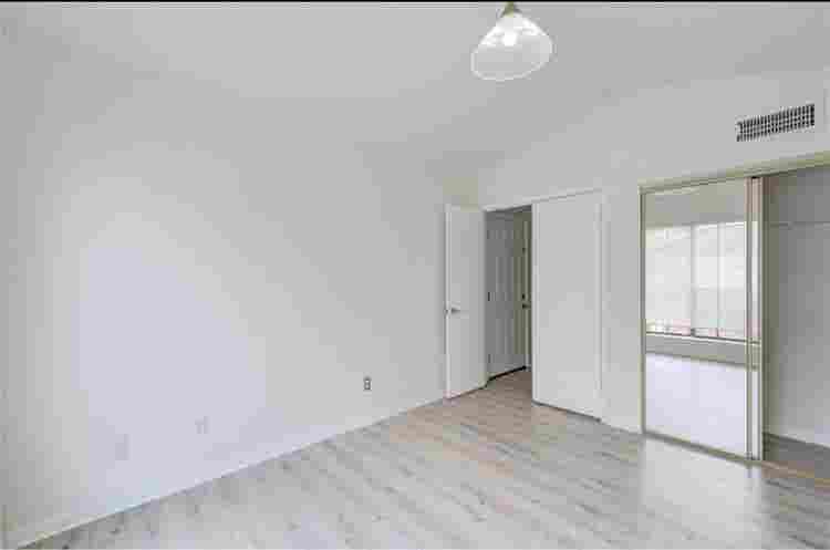 Modern BA Condo, PrimeLocation
