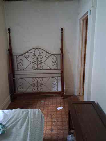 Large room for rent