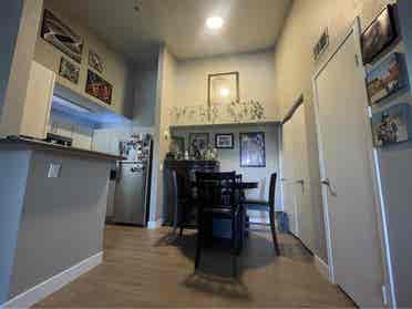 Take over 1 year lease ASAP