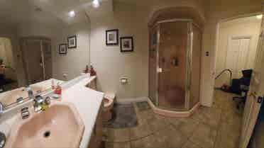Large beautifull well designed room