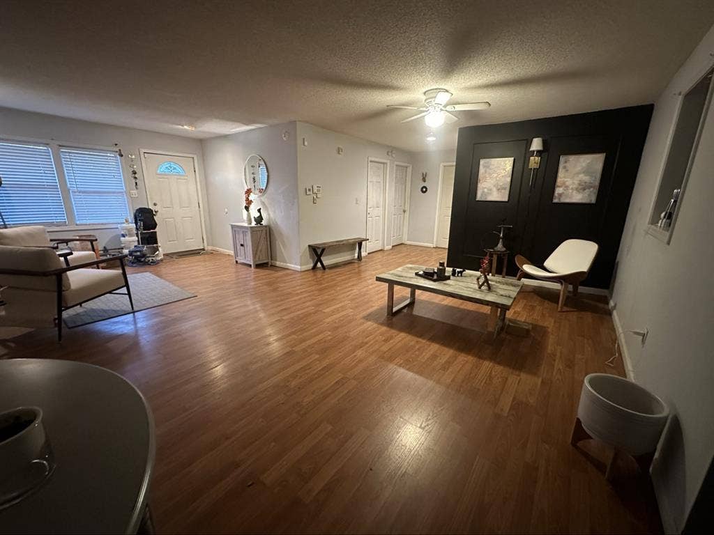 Rent a ROOM