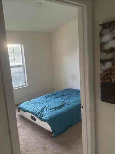 Room For Rent