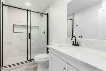 Room in Newly remodeled Tempe House