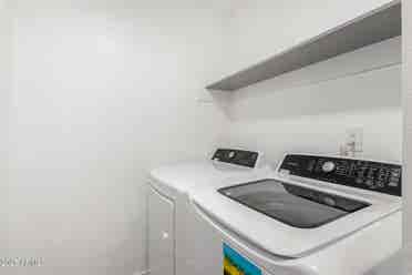 Room in Newly remodeled Tempe House