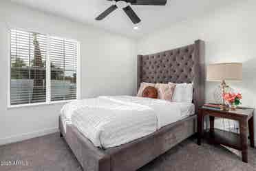 Room in Newly remodeled Tempe House