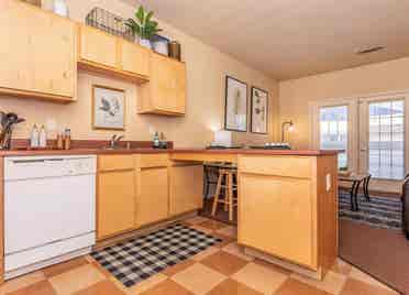 Sublease Female Unit