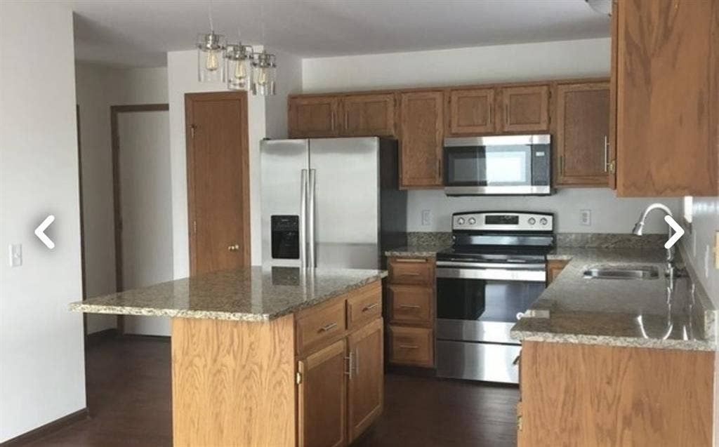 Shared br townhome