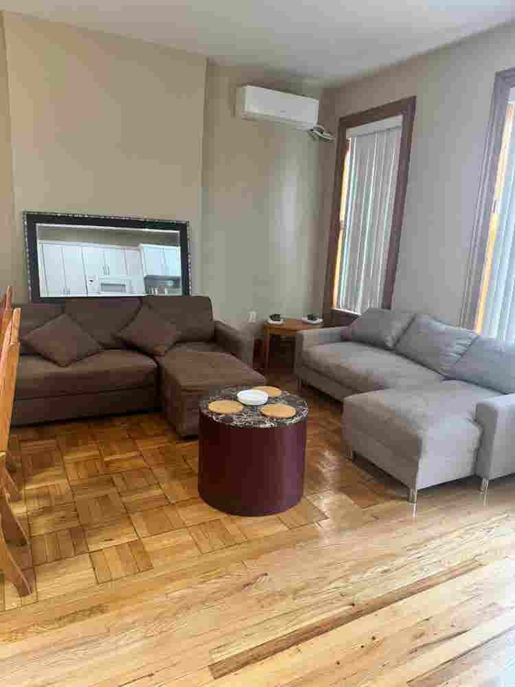 Room for Rent in Woodstock, Bronx