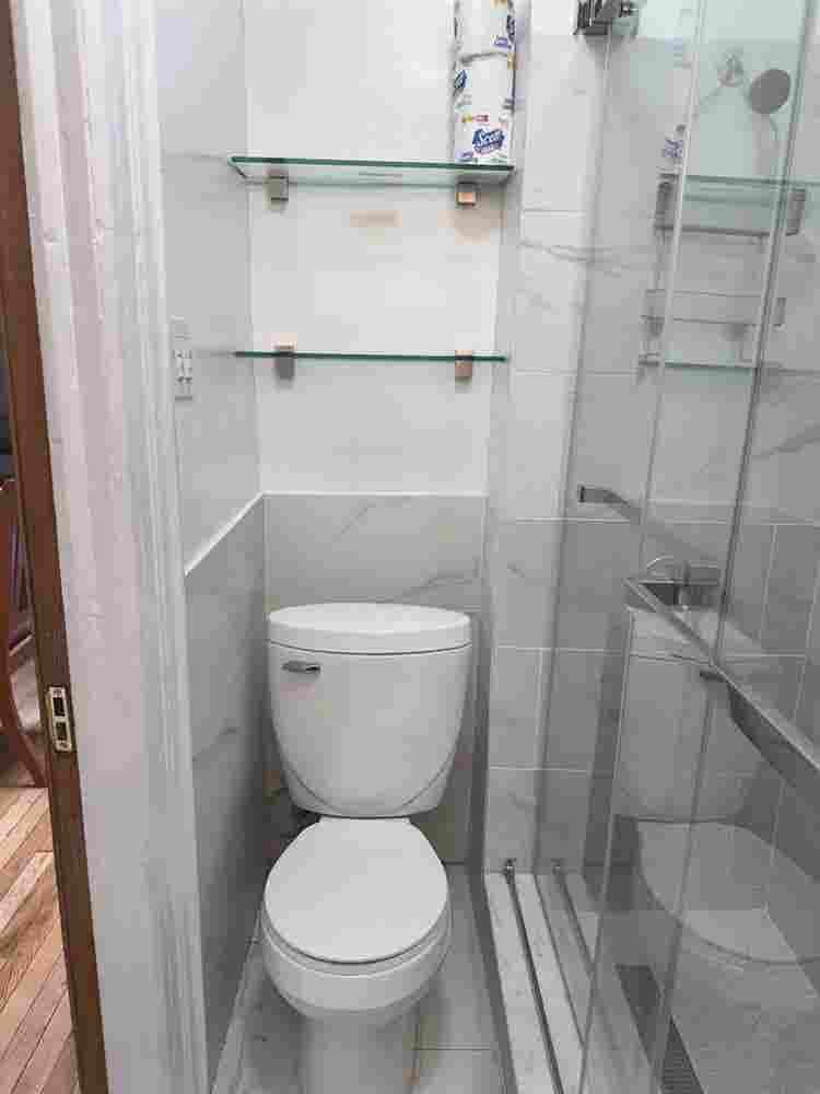 Room for Rent in Woodstock, Bronx
