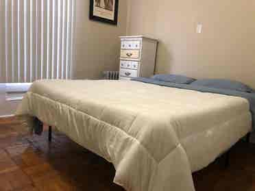 Room for Rent in Woodstock, Bronx