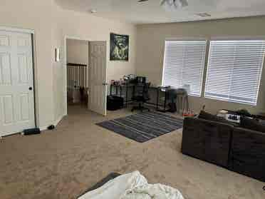 Huge room for rent