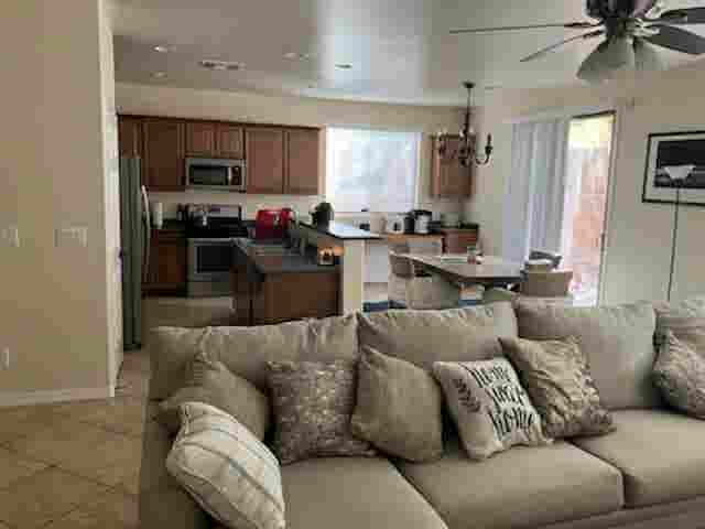 Huge room for rent