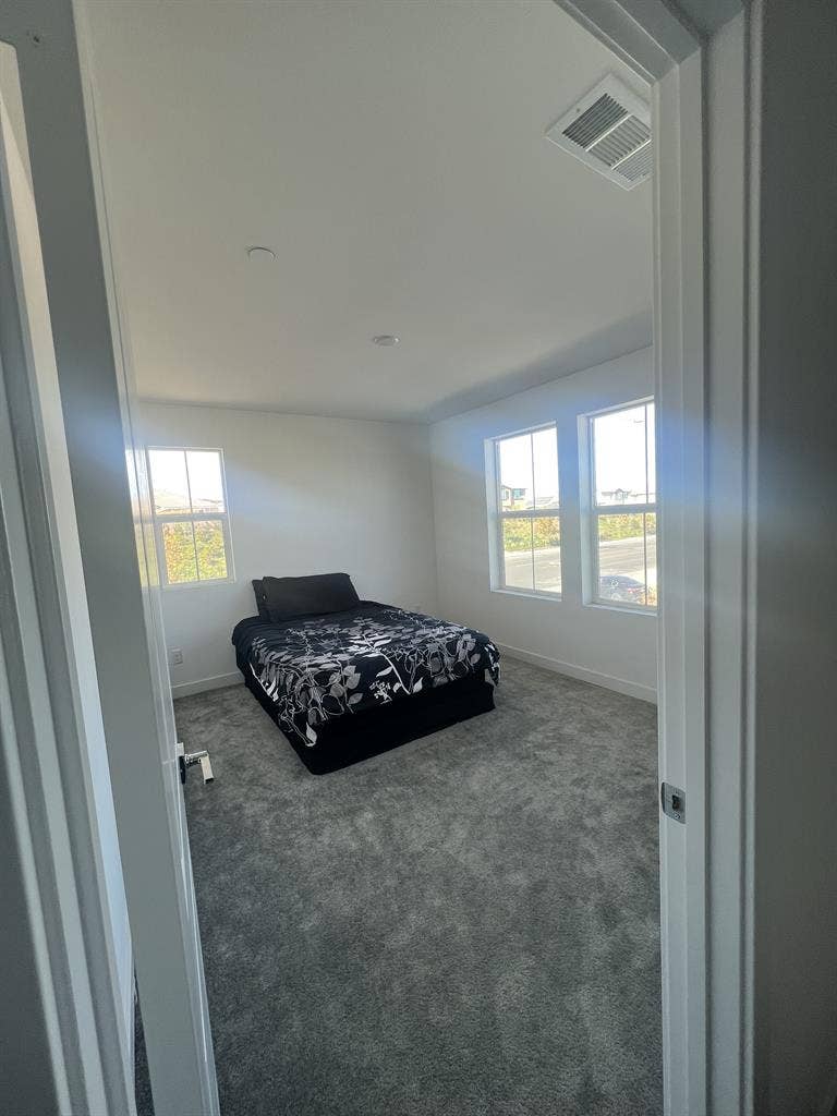 Private Room in Spacious House