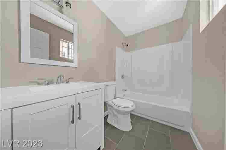bath condo