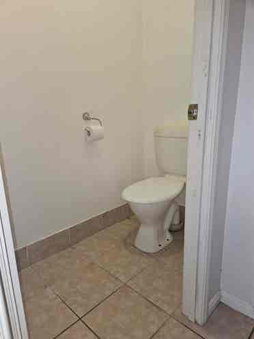 Peaceful, warm room for rent