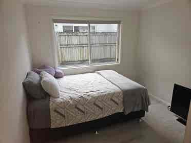 Peaceful, warm room for rent