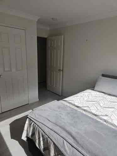 Peaceful, warm room for rent