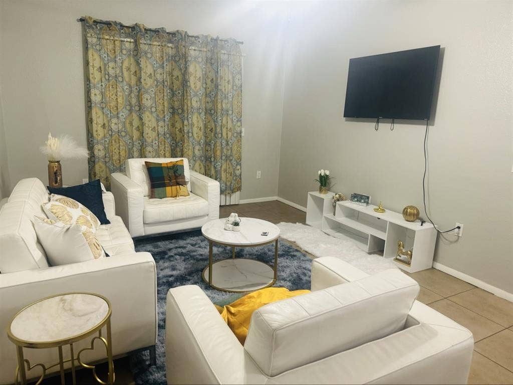 Room to rent will all utilities