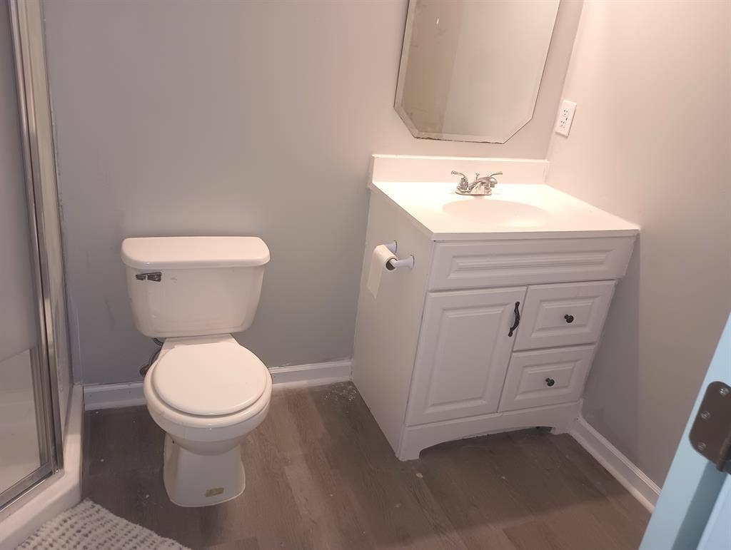 Private room and bathroom