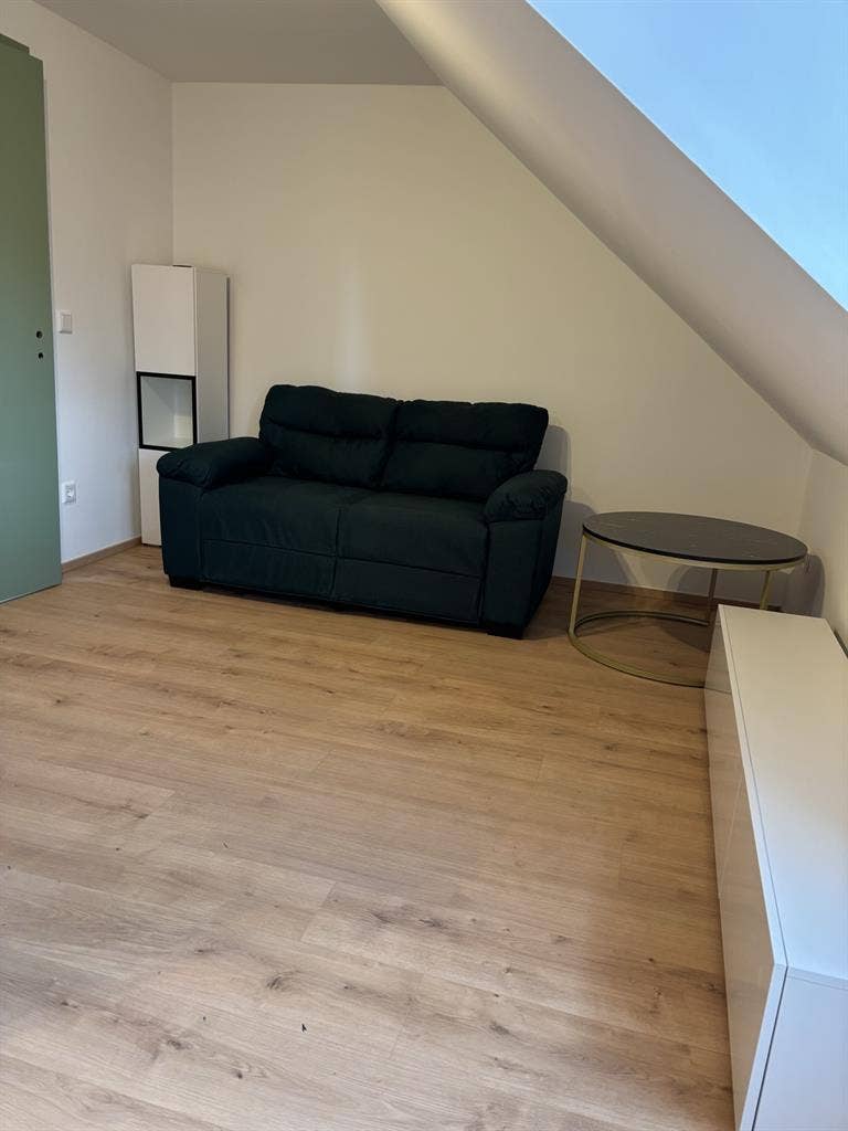 Letztes möbl. Einzelzimmer frei