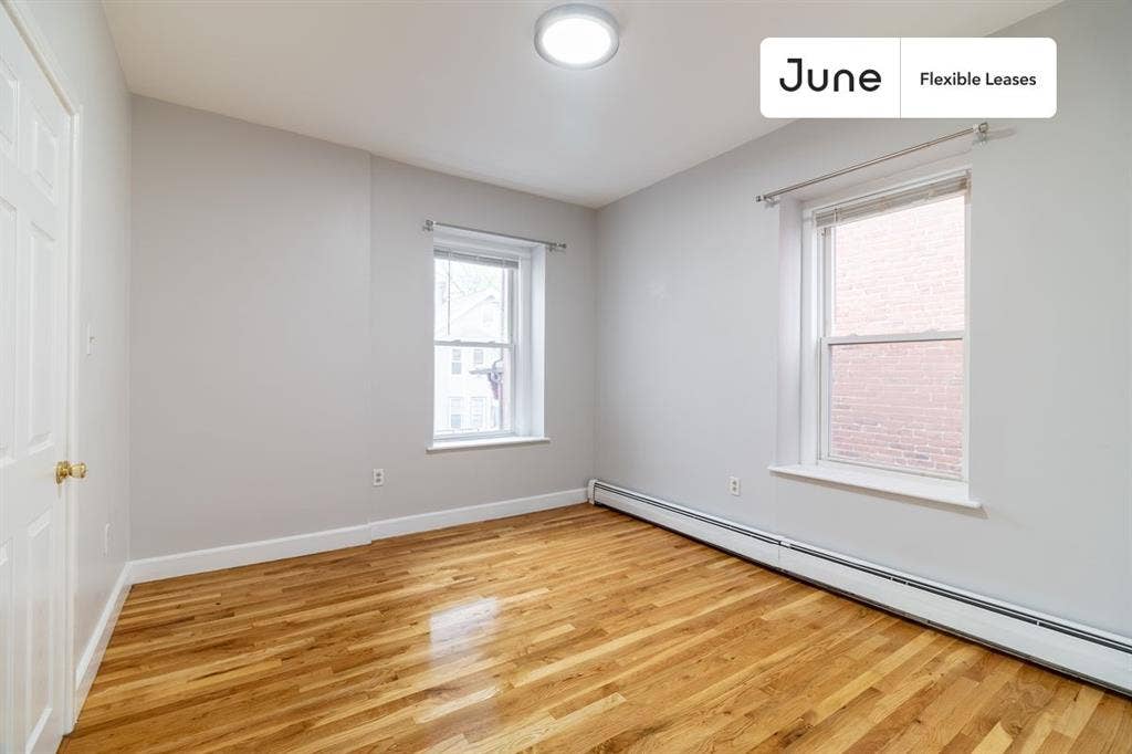 3 BR in Boston
