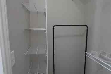 Luxury Apartment With Onsite Trails