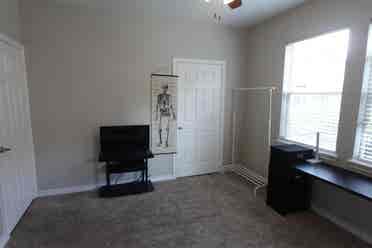 Luxury Apartment With Onsite Trails