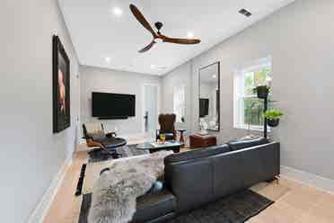 Looking for a private Home