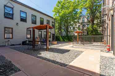 Putnam Ave – #