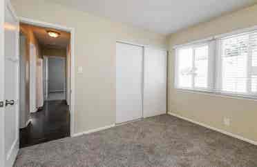 3 BEDROOM HOUSE FOR RENT